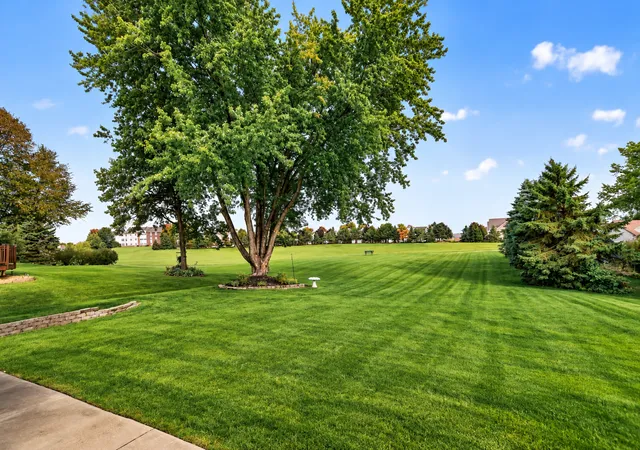 Photo 2 of Single family home for sale at 1608 Tierney Dr, Hastings, MN 55033 | MLS# 7155734 | Listing updated on 2026-10-08