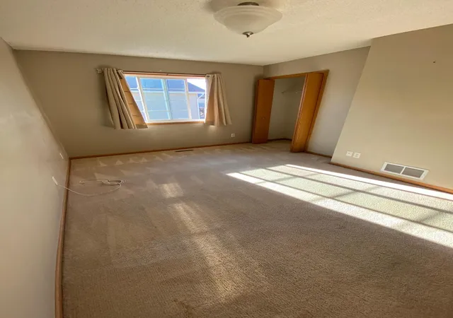 Photo 3 of Single family home for sale at 609 Dogwood St Ne, Lonsdale, MN 55046 | MLS# 7155738 | Listing updated on 2026-10-07