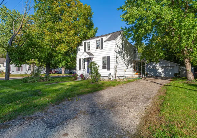 Photo 1 of Single family home for sale at 1229 1st Avenue Ne, Faribault, MN 55021 | MLS# 7155753 | Listing updated on 2026-10-28