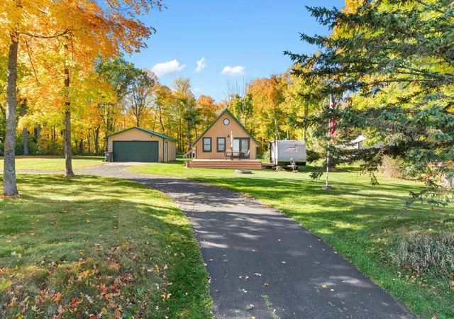 Photo 3 of Single family home for sale at 14801 Twilight Rd, Onamia, MN 56359 | MLS# 7155760 | Listing updated on 2026-10-07