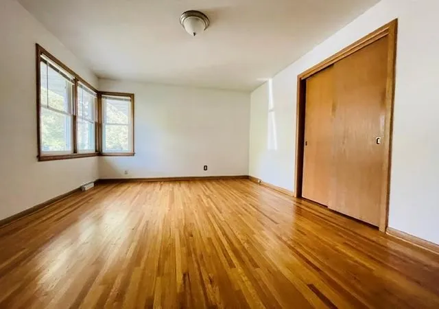 Photo 4 of Single family home for sale at 6332 Vincent Ave S, Minneapolis, MN 55423 | MLS# 7155768 | Listing updated on 2026-10-07
