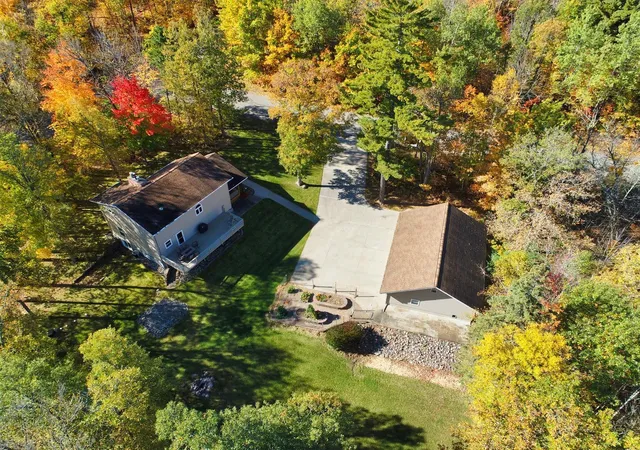 Photo 3 of Single family home for sale at 2002 Nw 9th Avenue, Grand Rapids, MN 55744 | MLS# 7155771 | Listing updated on 2026-10-09