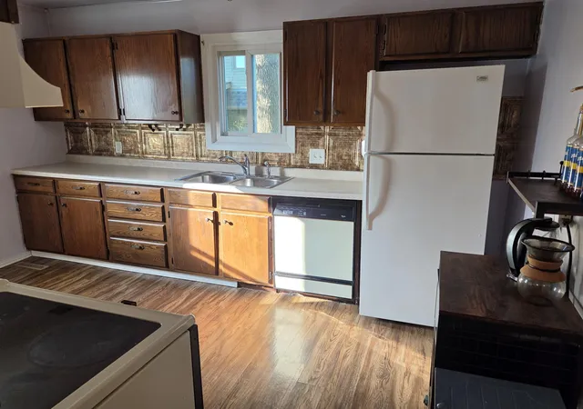 Photo 4 of Single family home for sale at 126 2nd Avenue SW, Wells, MN 56097 | MLS# 7155780 | Listing updated on 2026-10-07