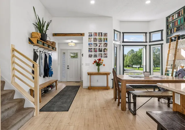 Photo 2 of Single family home for sale at 7758 Upper 23rd St N, Saint Paul, MN 55128 | MLS# 7155797 | Listing updated on 2026-10-09