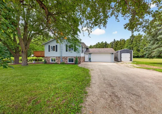 Single family home for sale at 22602 617th Street, Mantorville, MN 55955 | MLS# 7155809