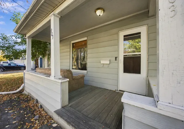 Photo 2 of Single family home for sale at 903 7th Avenue S, Moorhead, MN 56560 | MLS# 7155810 | Listing updated on 2026-10-28