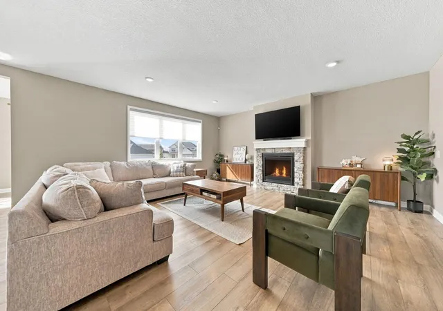 Photo 3 of Single family home for sale at 11325 Creekside Trl, Maple Grove, MN 55311 | MLS# 7155821 | Listing updated on 2026-10-08