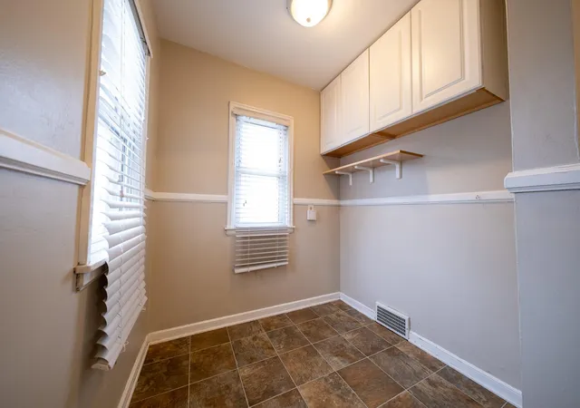 Photo 4 of Single family home for sale at 6924 Penn Ave S, Minneapolis, MN 55423 | MLS# 7155823 | Listing updated on 2026-10-20