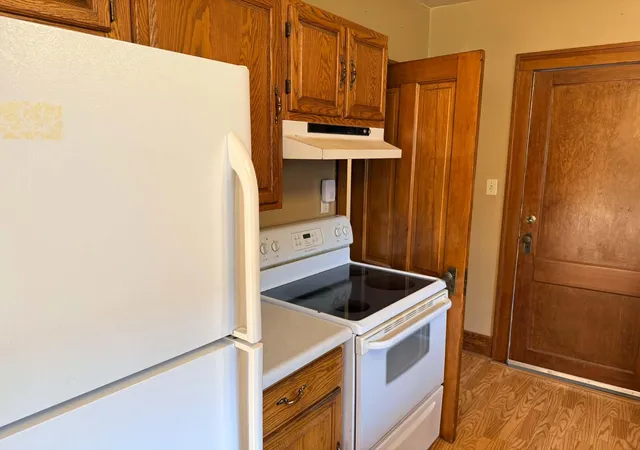Photo 4 of Single family home for sale at 1223 S Jefferson St, New Ulm, MN 56073 | MLS# 7155826 | Listing updated on 2026-10-14