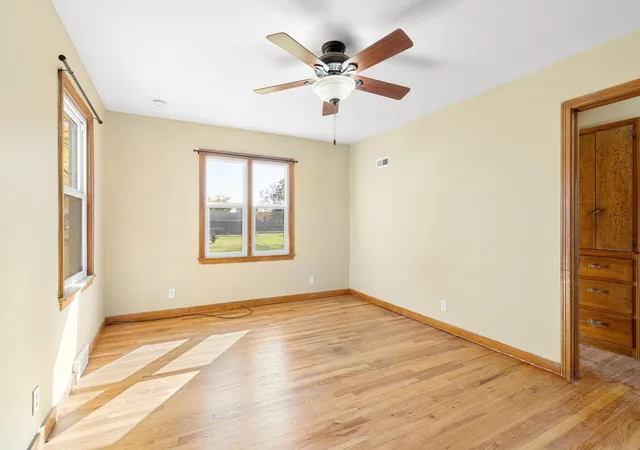 Photo 4 of Single family home for sale at 918 3rd Street SW, Waseca, MN 56093 | MLS# 7155827 | Listing updated on 2026-10-14