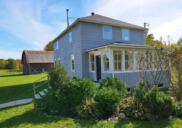 Photo 2 of Single family home for sale at 27366 County Rd 69, Bovey, MN 55709 | MLS# 7155832 | Listing updated on 2026-10-07