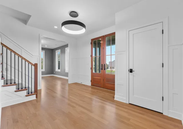 Photo 3 of Mansion for sale at 1335 Hamlet Rd Sw, Rochester, MN 55902 | MLS# 7155856 | Listing updated on 2026-10-07