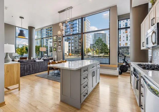 Photo 4 of Condo for sale at 215 10th Avenue S #102, Minneapolis, MN 55415 | MLS# 7155858 | Listing updated on 2026-10-09