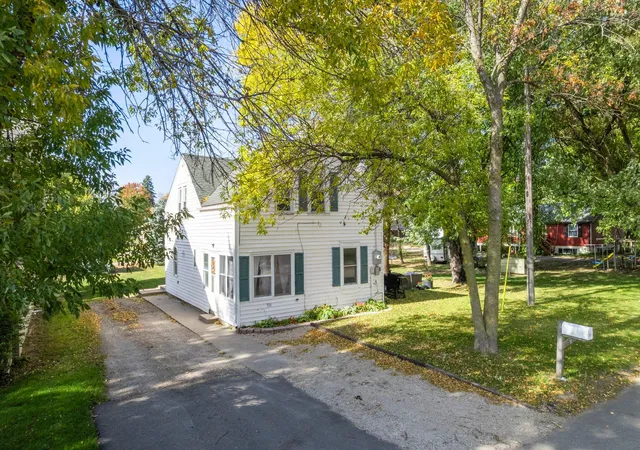 Photo 1 of Single family home for sale at 511 Ellsworth Ave, South Haven, MN 55382 | MLS# 7155859 | Listing updated on 2026-10-10