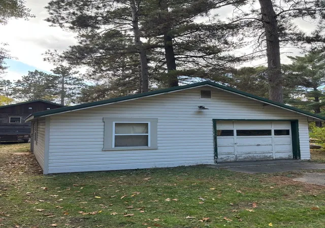 Photo 4 of Single family home for sale at 30231 Pequot Blvd, Pequot Lakes, MN 56472 | MLS# 7155861 | Listing updated on 2026-10-08