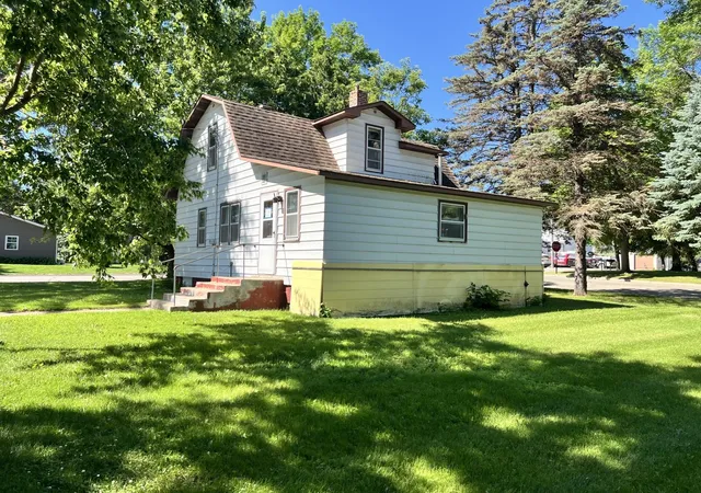 Photo 3 of Sale Pending at 147 2nd Avenue, Miltona, MN 56354 | MLS# 7155865 | Listing updated on 2026-10-07