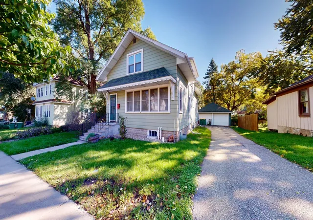 Single family home for sale at 815 Frank Ave, Albert Lea, MN 56007 | MLS# 7155870