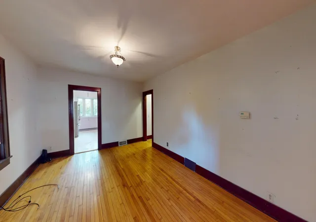 Photo 2 of Single family home for sale at 815 Frank Ave, Albert Lea, MN 56007 | MLS# 7155870 | Listing updated on 2026-10-07