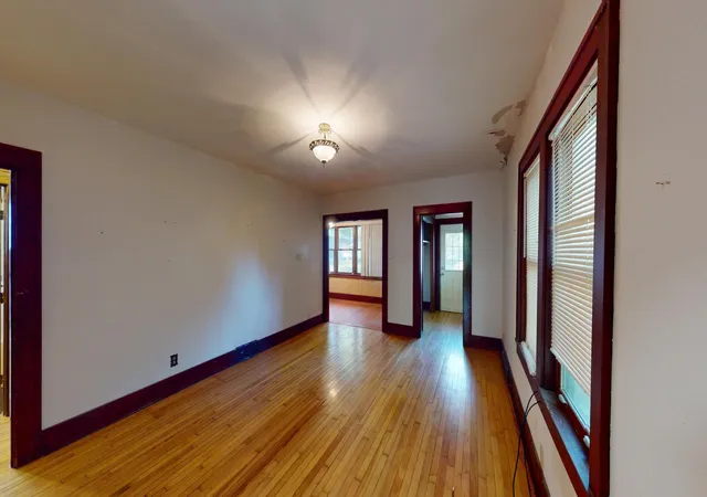 Photo 3 of Single family home for sale at 815 Frank Ave, Albert Lea, MN 56007 | MLS# 7155870 | Listing updated on 2026-10-07