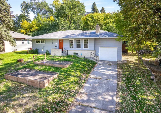 Photo 1 of Single family home for sale at 904 N Rosemary Ave, Fergus Falls, MN 56537 | MLS# 7155874 | Listing updated on 2026-10-07