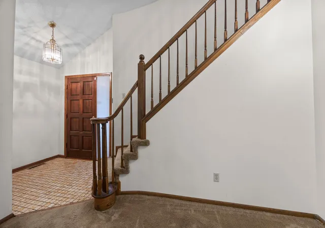Photo 3 of Single family home for sale at 5422 Meister Rd, Minneapolis, MN 55432 | MLS# 7155877 | Listing updated on 2026-10-09