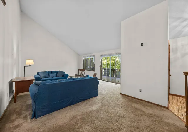 Photo 4 of Single family home for sale at 5422 Meister Rd, Minneapolis, MN 55432 | MLS# 7155877 | Listing updated on 2026-10-09