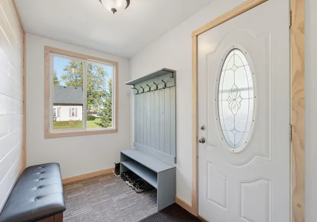 Photo 3 of Single family home for sale at 611 Central Ave, Buffalo, MN 55313 | MLS# 7155881 | Listing updated on 2026-10-08