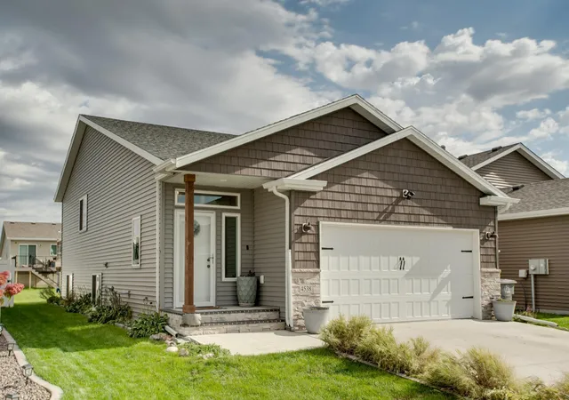 Photo 1 of Single family home for sale at 4538 17th Street S, Moorhead, MN 56560 | MLS# 7155883 | Listing updated on 2026-10-07