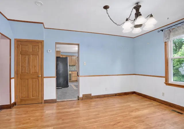 Photo 3 of Single family home for sale at 808 N Garden St, Lake City, MN 55041 | MLS# 7155890 | Listing updated on 2026-10-07