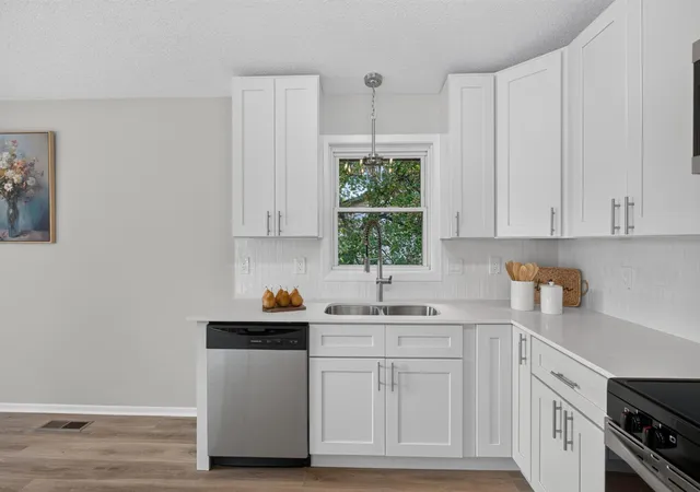 Photo 4 of Single family home for sale at 10605 Union Ter Way N, Minneapolis, MN 55441 | MLS# 7155895 | Listing updated on 2026-10-09