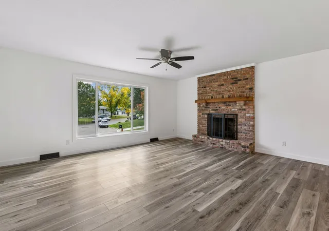 Photo 2 of Single family home for sale at 20375 Hughes Ave W, Lakeville, MN 55044 | MLS# 7155899 | Listing updated on 2026-10-09