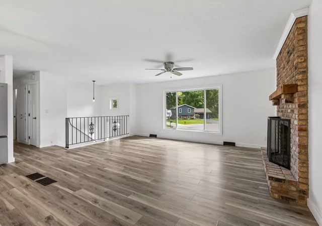 Photo 3 of Single family home for sale at 20375 Hughes Ave W, Lakeville, MN 55044 | MLS# 7155899 | Listing updated on 2026-10-09