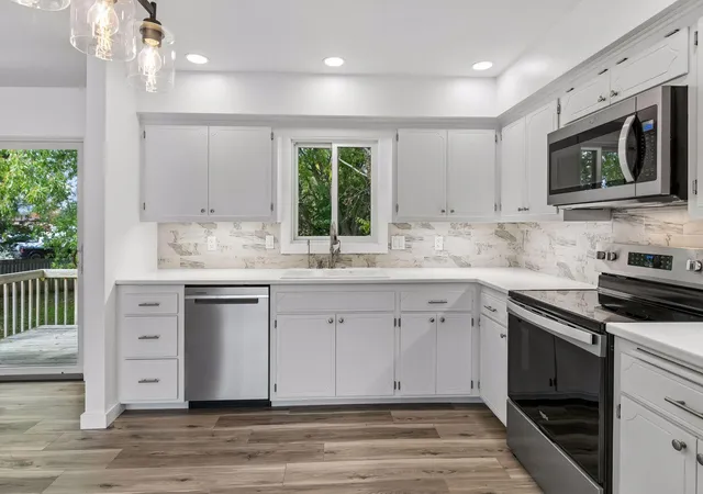 Photo 4 of Single family home for sale at 20375 Hughes Ave W, Lakeville, MN 55044 | MLS# 7155899 | Listing updated on 2026-10-09