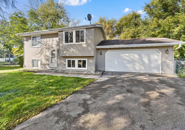 Photo 2 of Single family home for sale at 7515 Brunswick Ave N, Minneapolis, MN 55443 | MLS# 7155903 | Listing updated on 2026-10-08