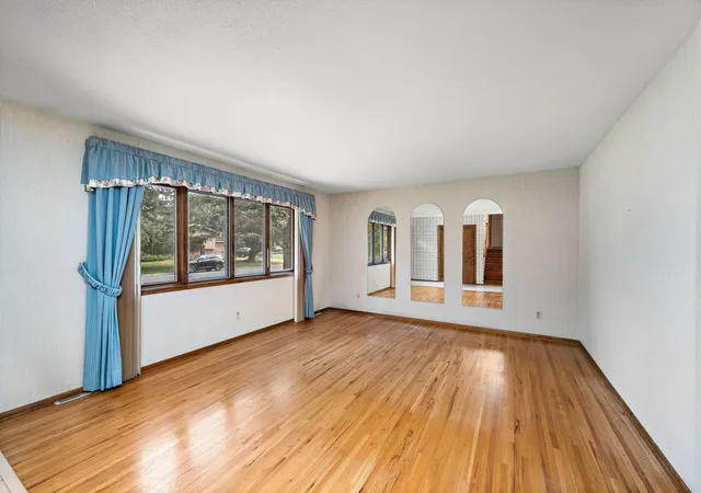 Photo 4 of Single family home for sale at 7901 Douglas Dr N, Minneapolis, MN 55443 | MLS# 7155915 | Listing updated on 2026-10-19