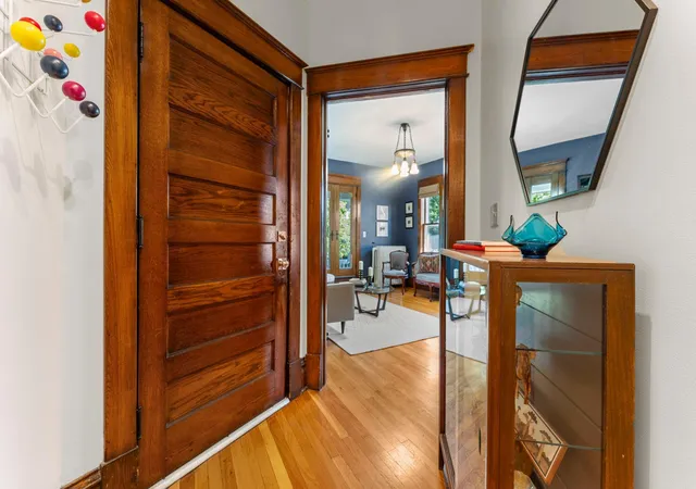 Photo 4 of Single family home for sale at 816 Hague Ave #3, Saint Paul, MN 55104 | MLS# 7155928 | Listing updated on 2026-10-14