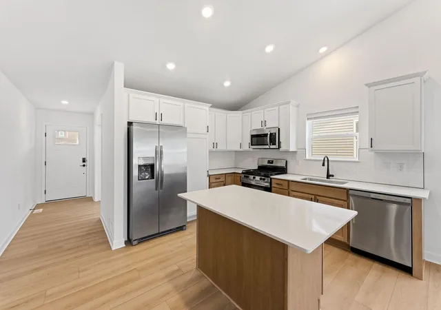Photo 2 of Single family home for sale at 1905 Dogwood Ct, Carver, MN 55315 | MLS# 7155932 | Listing updated on 2026-10-20