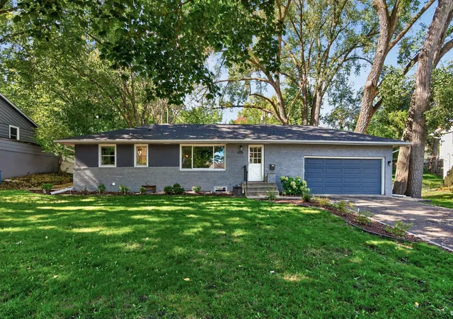 Photo 2 of Single family home for sale at 2731 Lee Ave N, Minneapolis, MN 55422 | MLS# 7155941 | Listing updated on 2026-10-09