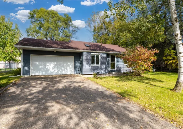 Single family home for sale at 4071 99th Avenue NE, Circle Pines, MN 55014 | MLS# 7155954