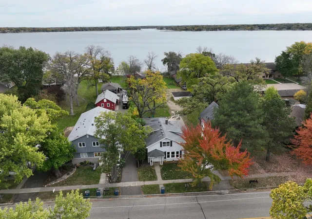 Photo 3 of Single family home for sale at 467 N Shore Dr, Forest Lake, MN 55025 | MLS# 7155957 | Listing updated on 2026-10-09