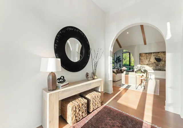Photo 4 of Single family home for sale at 9270 Kiowa Trl, Chanhassen, MN 55317 | MLS# 7155960 | Listing updated on 2026-10-07