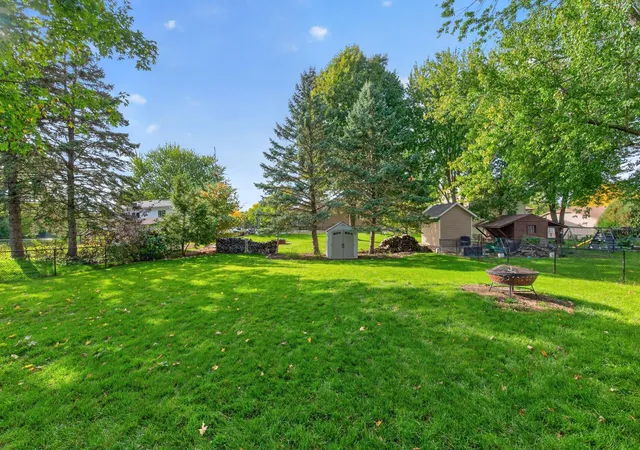 Photo 4 of Single family home for sale at 14759 Easter Ave, Saint Paul, MN 55124 | MLS# 7155980 | Listing updated on 2026-10-09