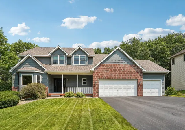 Photo 1 of Single family home for sale at 20628 Jura Trl, Lakeville, MN 55044 | MLS# 7155993 | Listing updated on 2026-10-07