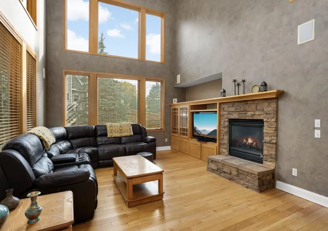 Photo 1 of Single family home for sale at 7654 Bennett Ct, Inver Grove Heights, MN 55077 | MLS# 7156019 | Listing updated on 2026-10-21