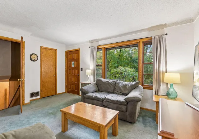 Photo 3 of Sale Pending at 740 17th Avenue N, South Saint Paul, MN 55075 | MLS# 7156021 | Listing updated on 2026-10-22