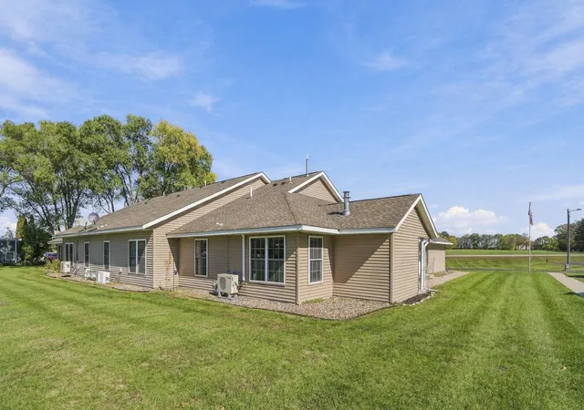 Photo 27 of Single family home for sale at 40 Sunrise Dr, Kimball, MN 55353 | MLS# 7156027 | Listing updated on 2026-10-10