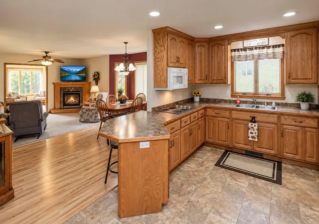 Photo 4 of Single family home for sale at 1431 Fairview Ln, Little Falls, MN 56345 | MLS# 7156029 | Listing updated on 2026-10-09