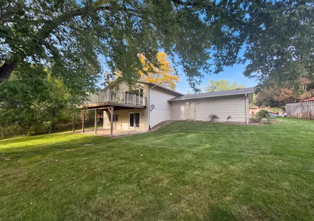 Photo 22 of Single family home for sale at 12228 Allen Dr, Burnsville, MN 55337 | MLS# 7156041 | Listing updated on 2026-10-08