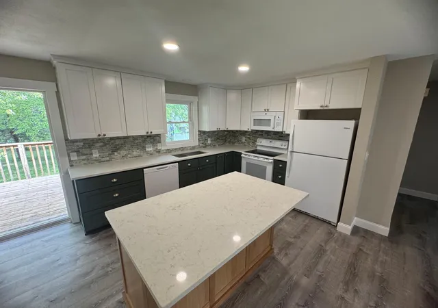 Photo 4 of Single family home for sale at 60 18th Place NE, Owatonna, MN 55060 | MLS# 7156042 | Listing updated on 2026-10-16