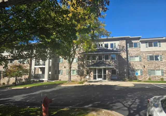 Condo for sale at 16520 Tranquility Ct SE #303, Prior Lake, MN 55372 | MLS# 7156043